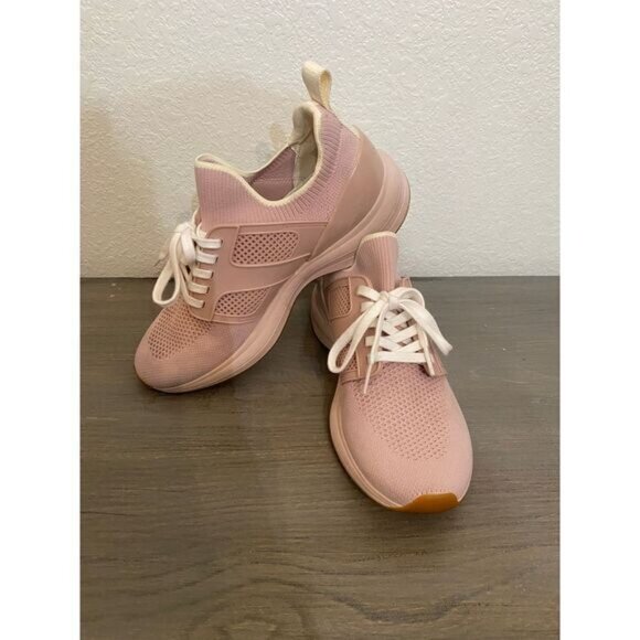 Tory Burch $298 136629 T Sock Runner Meadowsweet Sz 11 NIB! - Picture 2 of 3